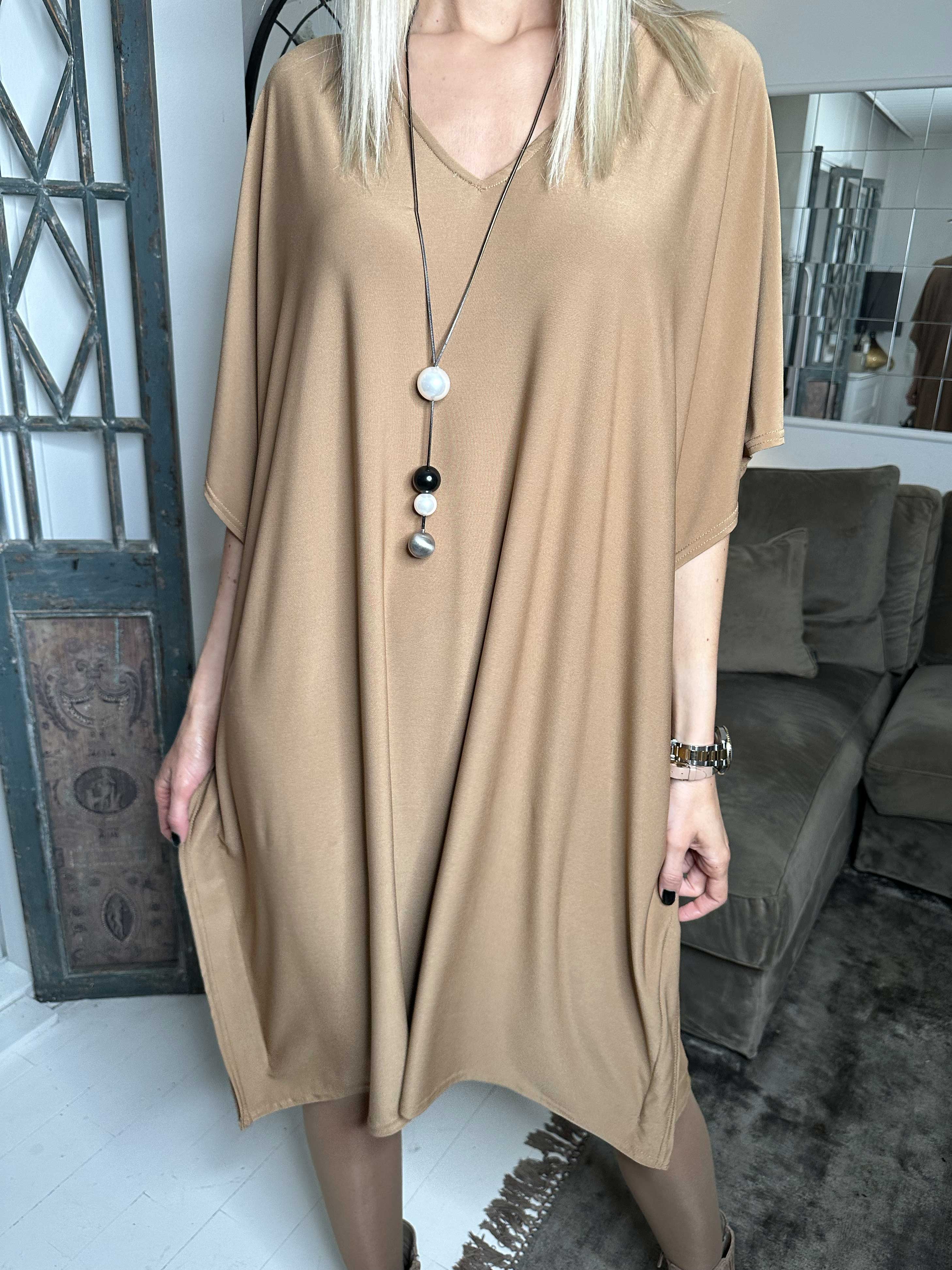 Azmina Plain - Elastisk tunikaklänning med lös passform